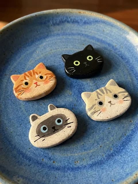 Custom Stone Plastic Clay Cat Head Fridge Magnet